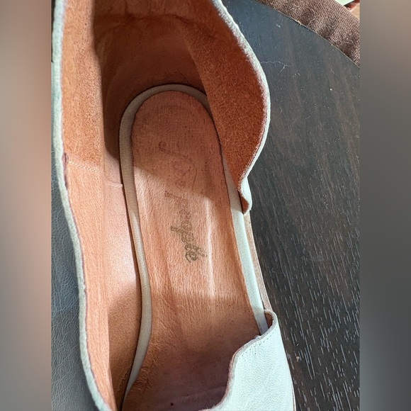 Free People Royale Flat 38 - Picture 3 of 7